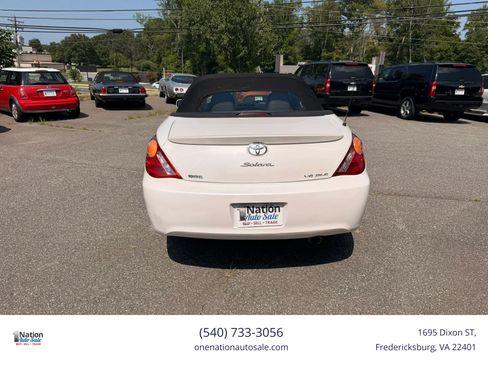 Used 2004 Toyota Solara SE FWD image 5