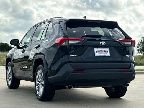 Used 2024 Toyota RAV4 XLE Premium FWD image 6