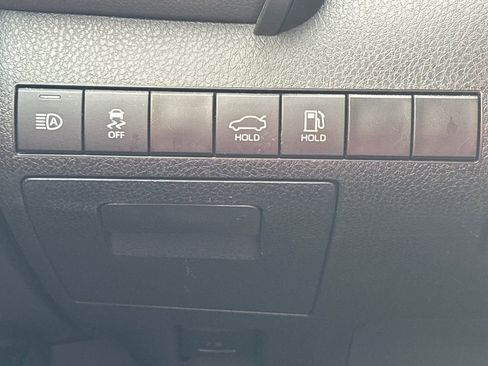 Used 2024 Toyota Camry SE image 23