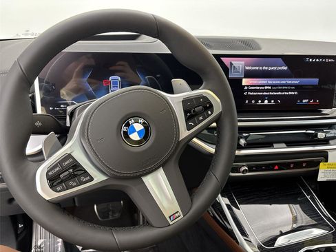 New 2026 BMW X7 xDrive40i AWD/4WD image 22