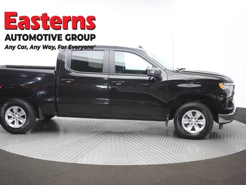 Used 2025 Chevrolet Silverado 1500 LT AWD/4WD image 47