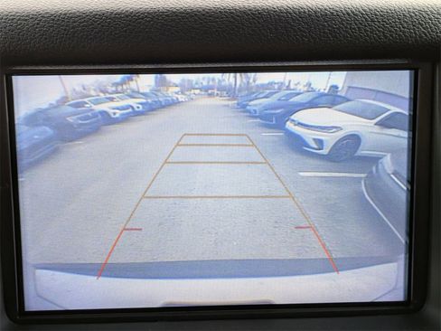 Used 2019 GMC Yukon SLE w/ Convenience Package image 27