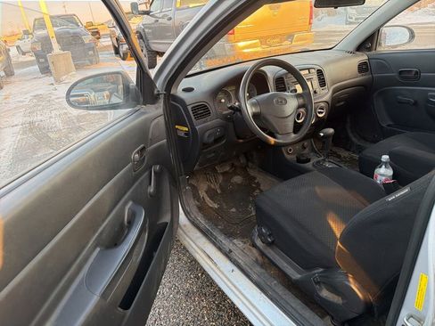 Used 2009 Hyundai Accent GS w/ Popular Equipment Pkg 2 image 25