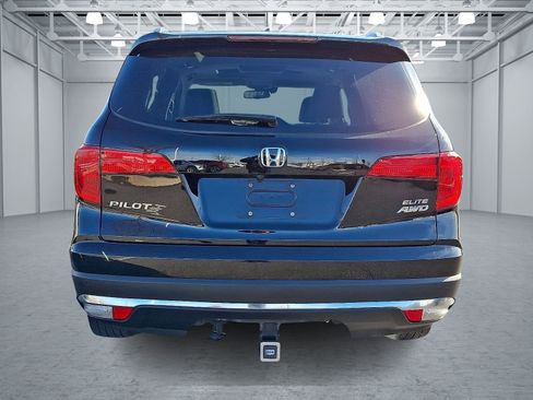 Used 2018 Honda Pilot Elite image 5