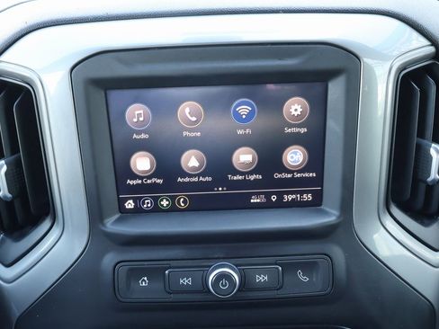 Used 2021 Chevrolet Silverado 1500 Custom image 18