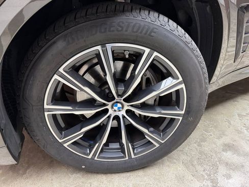 Certified 2024 BMW X5 xDrive40i w/ M Sport Package image 28