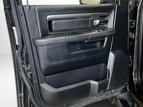 Used 2016 RAM 1500 Sport w/ Black Ram 1500 Sport Group image 19