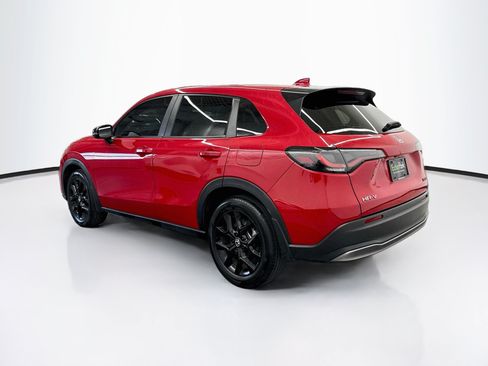 Used 2025 Honda HR-V Sport image 5