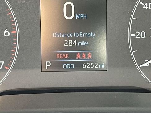 Used 2025 Toyota Corolla LE image 25