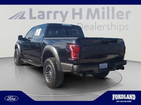 Used 2019 Ford F150 Raptor w/ Equipment Group 802A Luxury AWD/4WD image 3