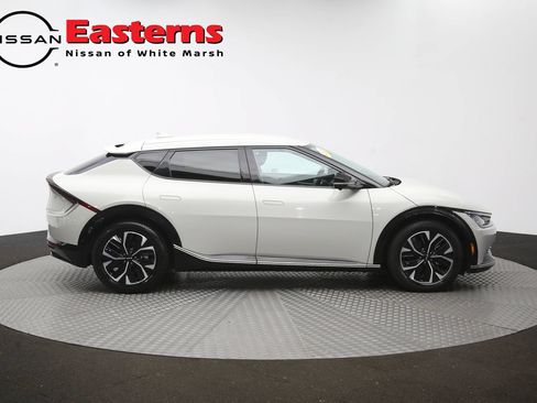 Used 2022 Kia EV6 Wind w/ Wind Technology Package AWD/4WD image 42