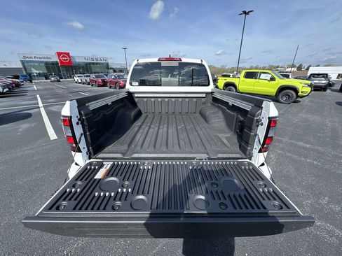 New 2026 Nissan Frontier SV image 22