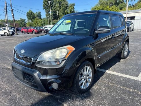 Used 2012 Kia Soul + FWD image 3