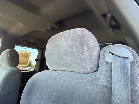 Used 2000 Chevrolet Silverado 1500 LS AWD/4WD image 11