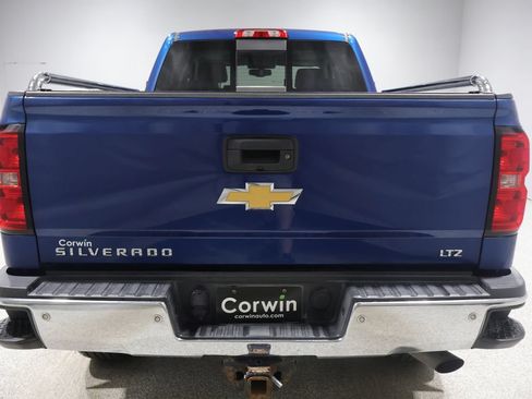 Used 2017 Chevrolet Silverado 2500 LTZ w/ Vortec Plus Package AWD/4WD image 3
