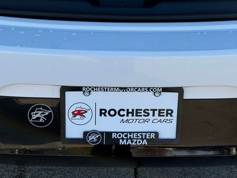 New 2026 MAZDA MAZDA3 Hatchback w/Premium Plus Pkg image 41