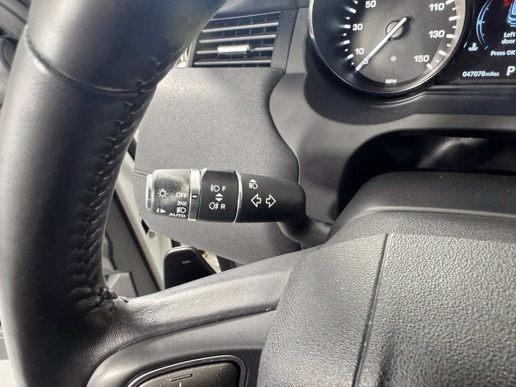 Used 2019 Land Rover Range Rover Evoque SE AWD/4WD image 20