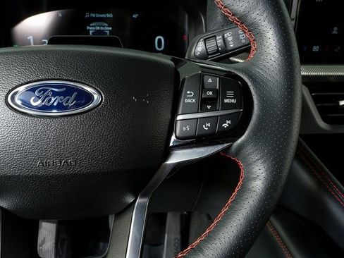 Used 2025 Ford Explorer ST-Line w/ Premium Package image 11