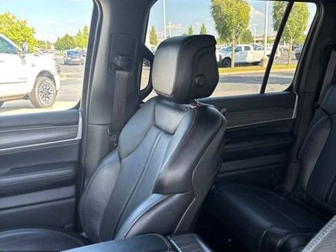 Used 2024 Jeep Wagoneer Series II AWD/4WD image 14