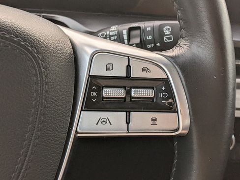 Certified 2024 Kia Telluride LX image 19