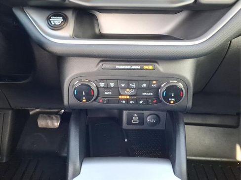 Used 2024 Ford Bronco Sport Outer Banks w/ Tech Package image 24