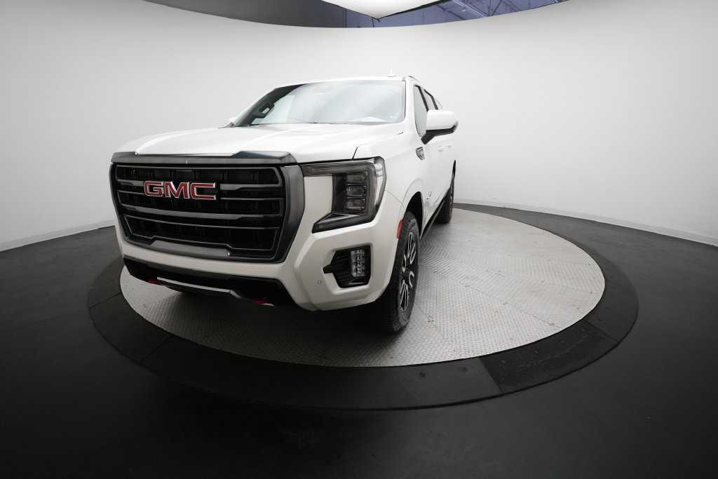Used 2023 GMC Yukon XL AT4 AWD/4WD image 12
