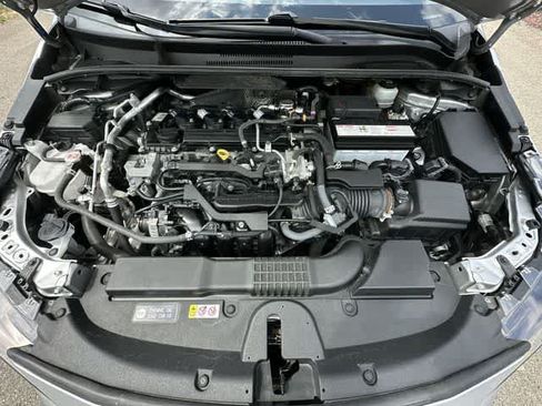 Used 2021 Toyota Corolla SE w/ Carpet Mat Package (TMS) FWD image 24