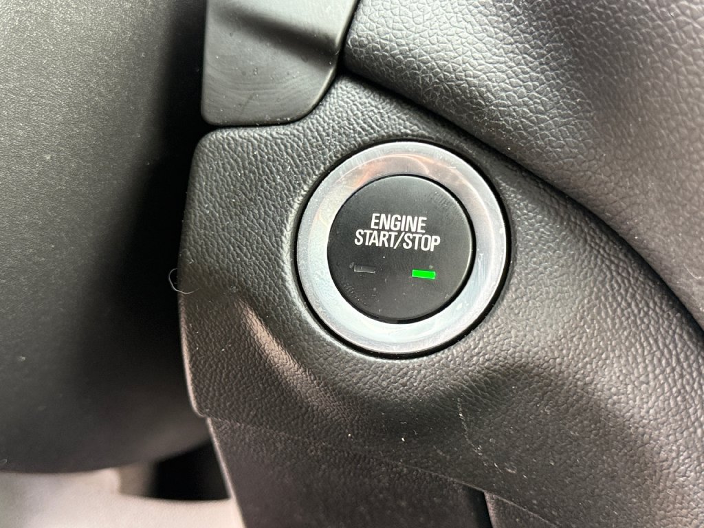Used 2018 Chevrolet Equinox LT AWD/4WD image 27