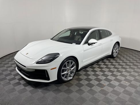 Certified 2026 Porsche Panamera image 11