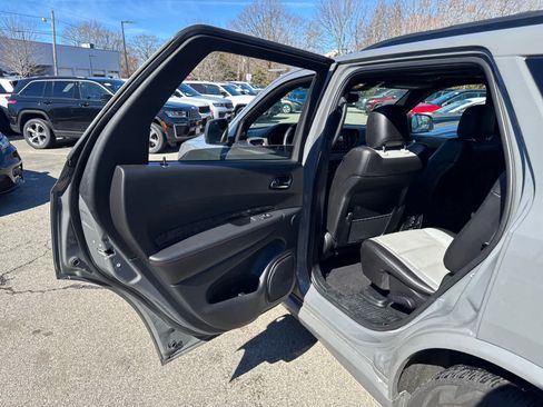 Used 2024 Dodge Durango R/T image 28