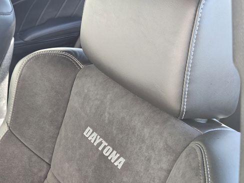 Used 2023 Dodge Charger Scat Pack w/ Daytona Edition Group image 18