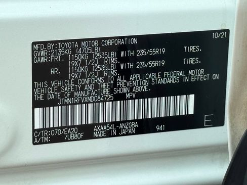 Used 2021 Toyota RAV4 Limited AWD/4WD image 41