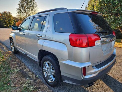 Used 2016 GMC Terrain SLE w/ Technology Package image 8