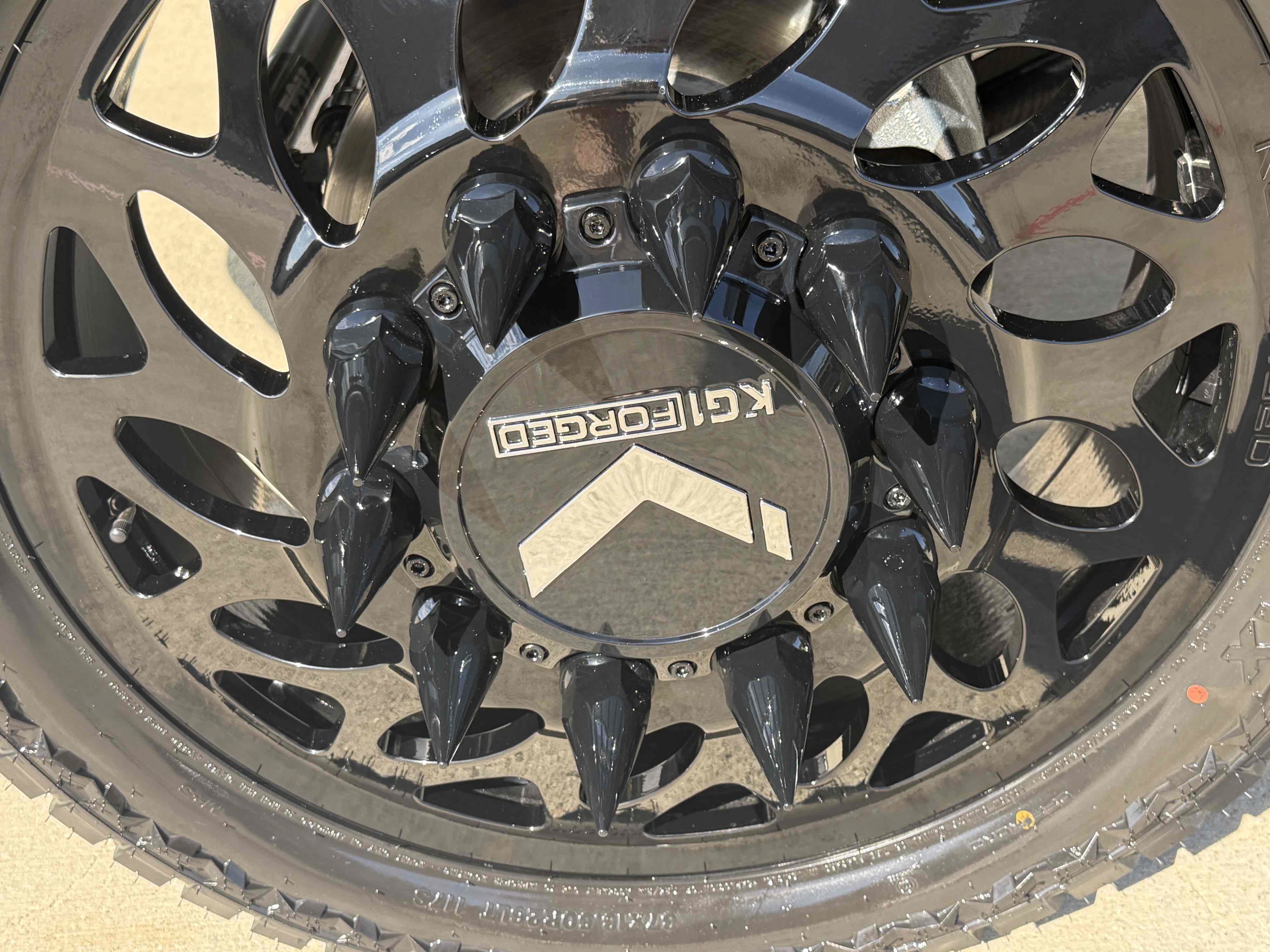 Used 2027 Ford F450 Platinum w/ Platinum Plus Package AWD/4WD image 56