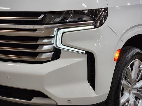 Used 2021 Chevrolet Tahoe High Country image 15