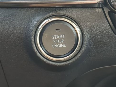 Used 2025 MAZDA MAZDA3 2.5 Turbo Sedan w/Premium Plus image 27