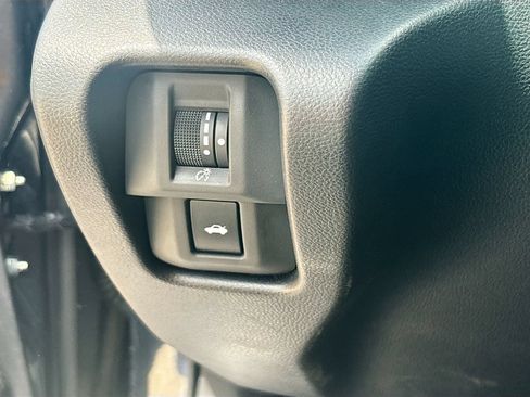 Used 2024 Toyota GR86 Premium RWD image 10