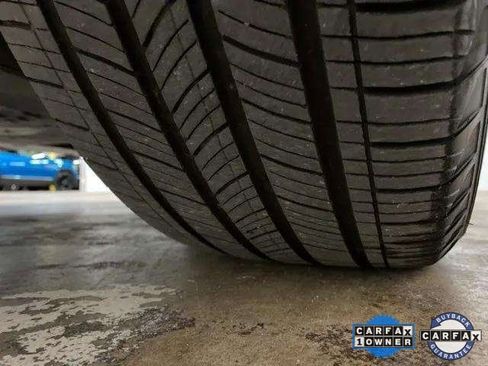 Used 2024 Toyota RAV4 XLE Premium image 96