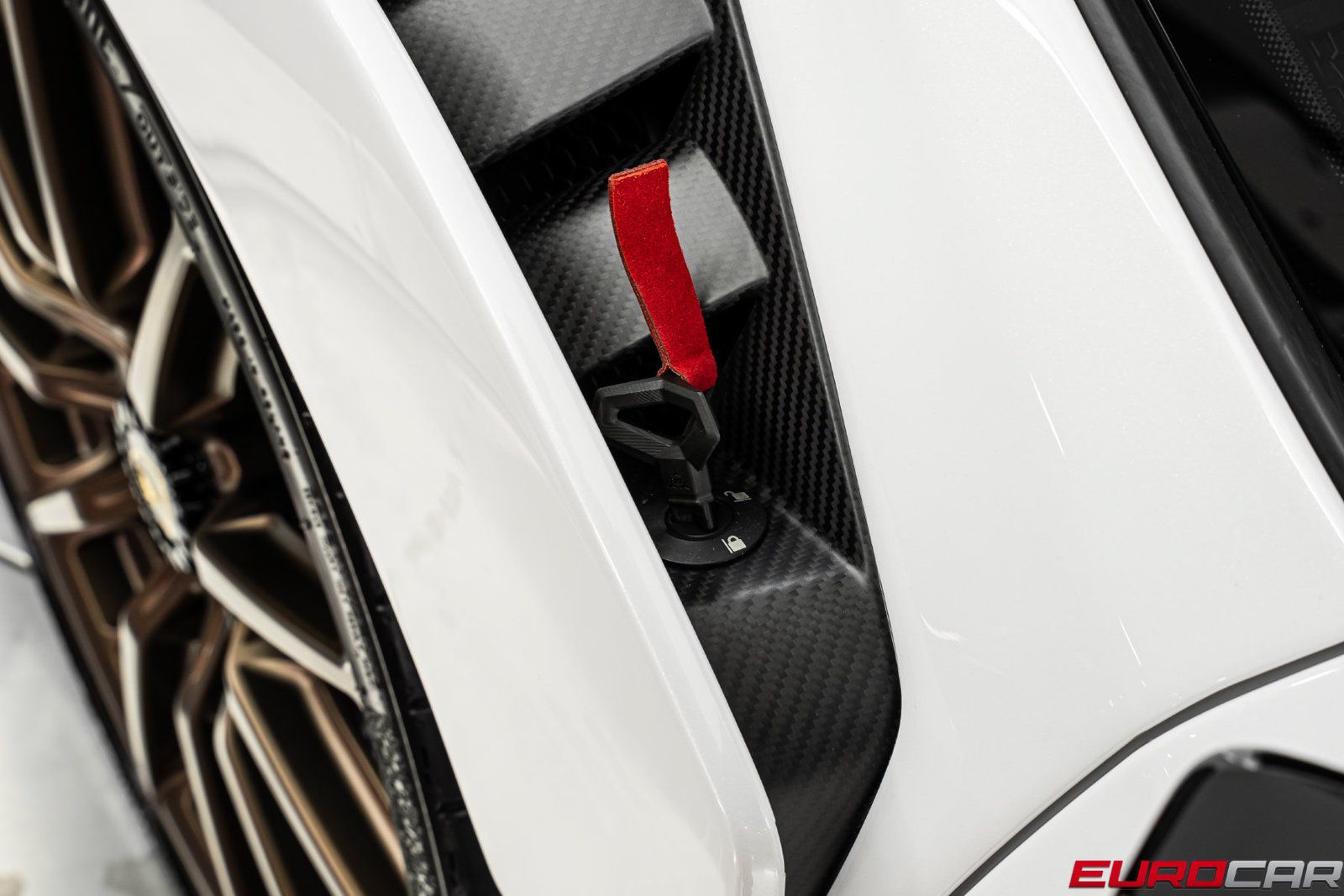 Used 2022 Lamborghini Huracan STO RWD image 17