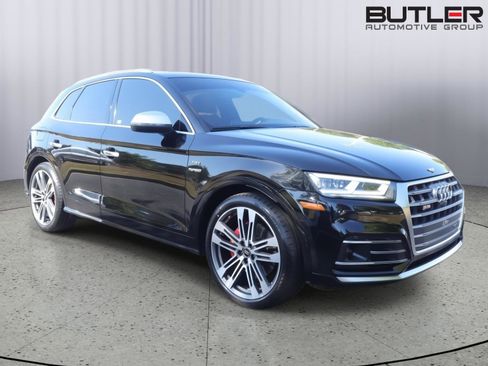Used 2018 Audi SQ5 Prestige image 9
