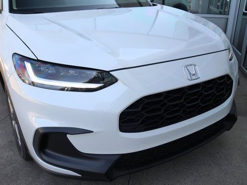 New 2026 Honda HR-V LX image 3