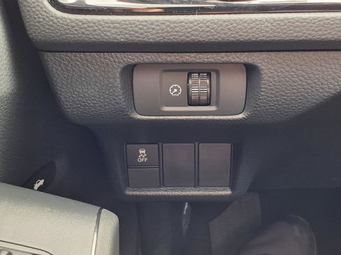 Used 2025 Honda Civic Sport image 9