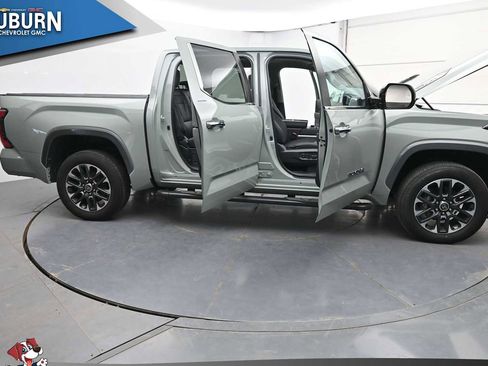 Used 2024 Toyota Tundra Limited AWD/4WD image 41