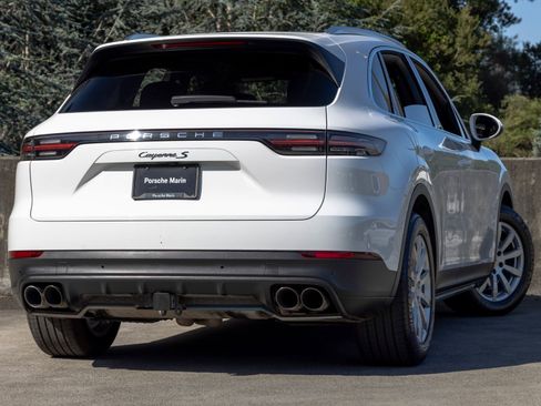 Certified 2021 Porsche Cayenne S AWD/4WD image 11