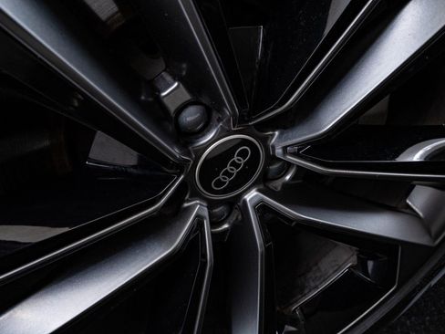 Used 2025 Audi Q7 3.0T Premium Plus w/ Premium Plus Package image 8