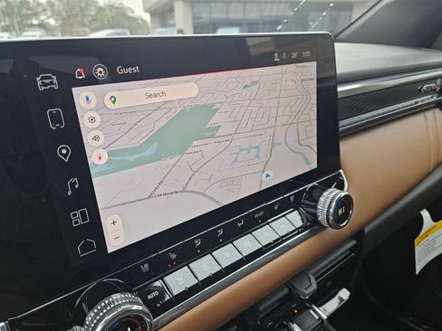 New 2026 GMC Canyon AT4 w/ AT4 Premium Package image 16