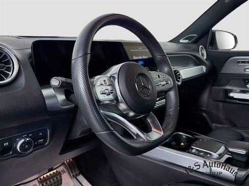 Used 2023 Mercedes-Benz EQB 350 4MATIC SUV image 9