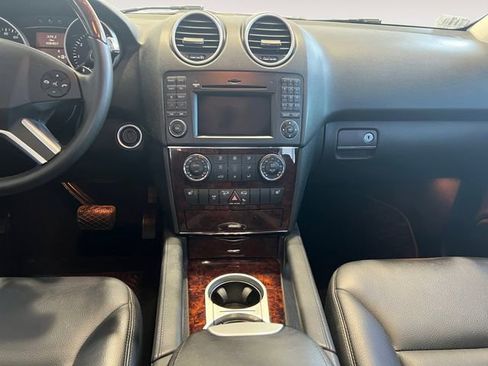 Used 2010 Mercedes-Benz ML 350 4MATIC image 9