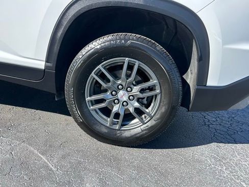 Certified 2025 GMC Acadia Elevation image 10