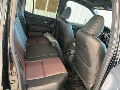 Used 2024 Honda Ridgeline Black Edition image 24